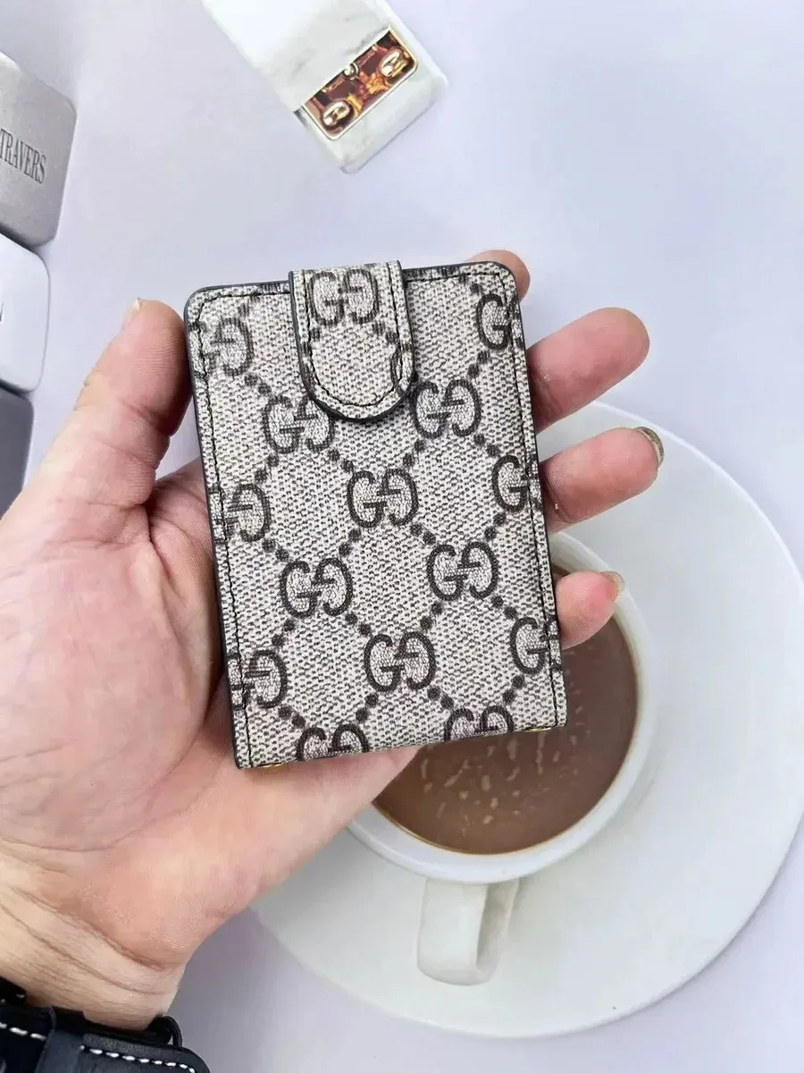 Gucci Gucci GG Supreme Card Holder Beige Beige - 1