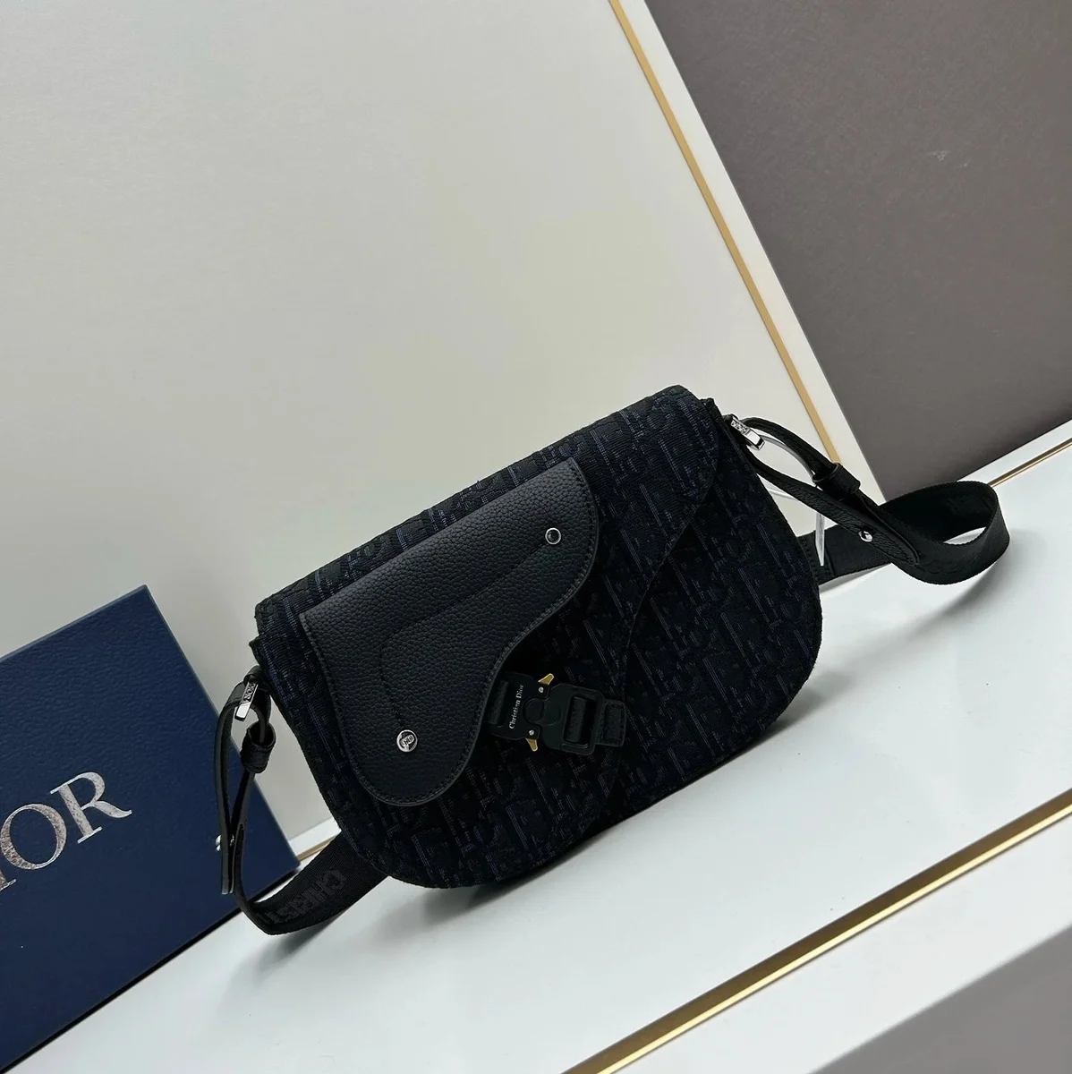Dior Dior Oblique Navy Crossbody Bag Navy