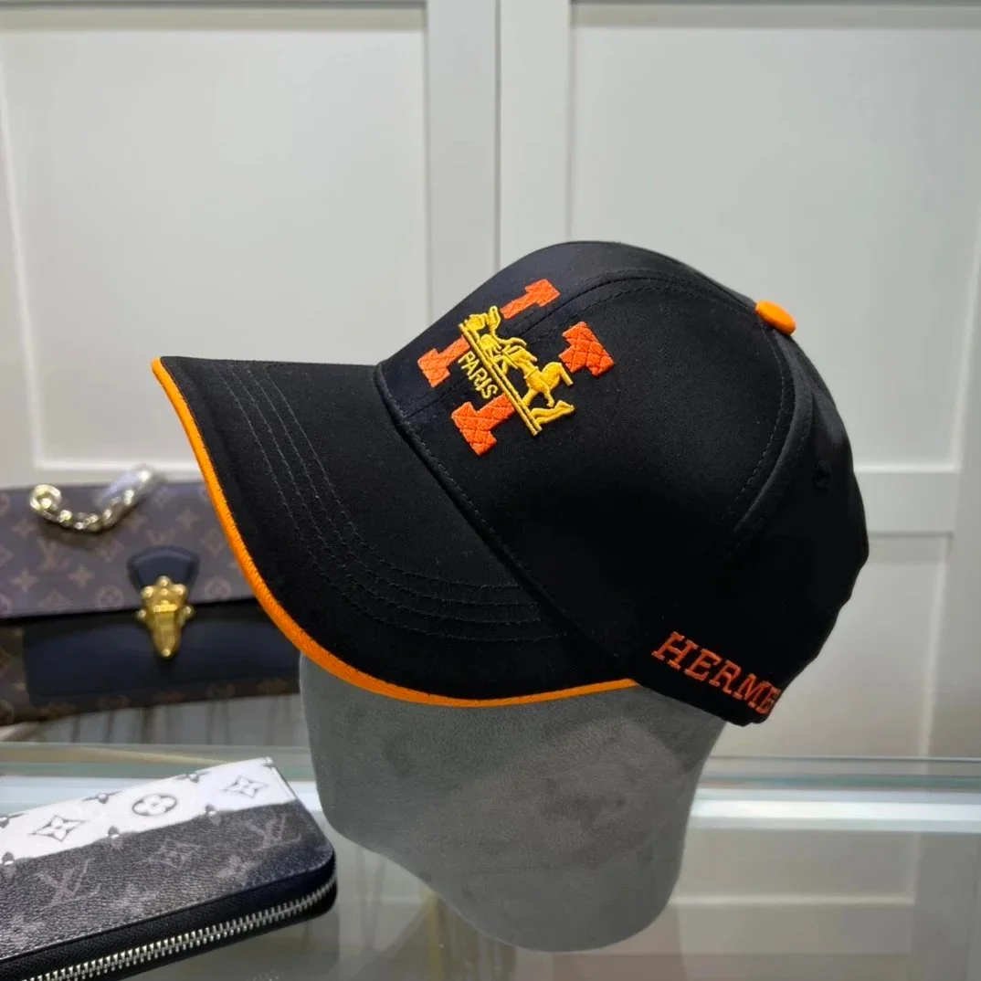 Hermès Hermès Black/Orange Baseball Cap Black