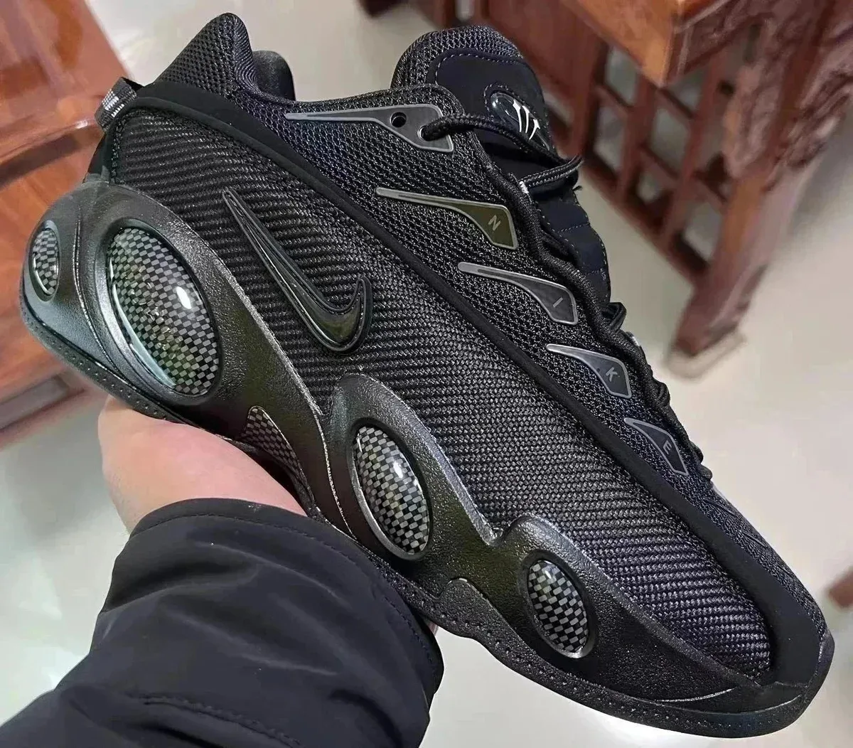 Nike Nike Air Max Shox Triple Black Sneakers Black - 1