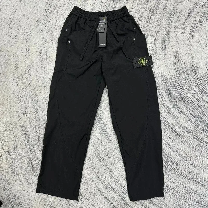 Stone Island 68-15 Black Cargo Pants
