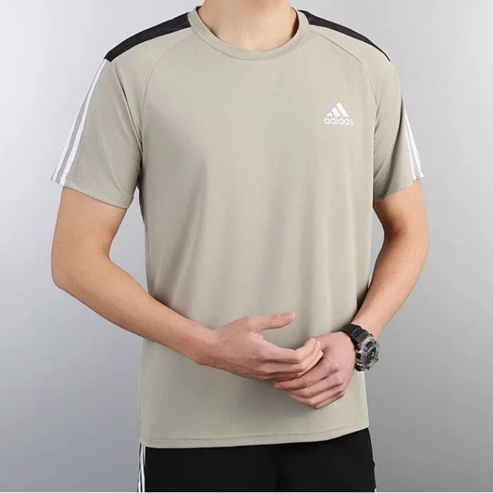 Adidas Adidas Three Stripes T-Shirt Beige Sporty T-Shirts Beige - 1