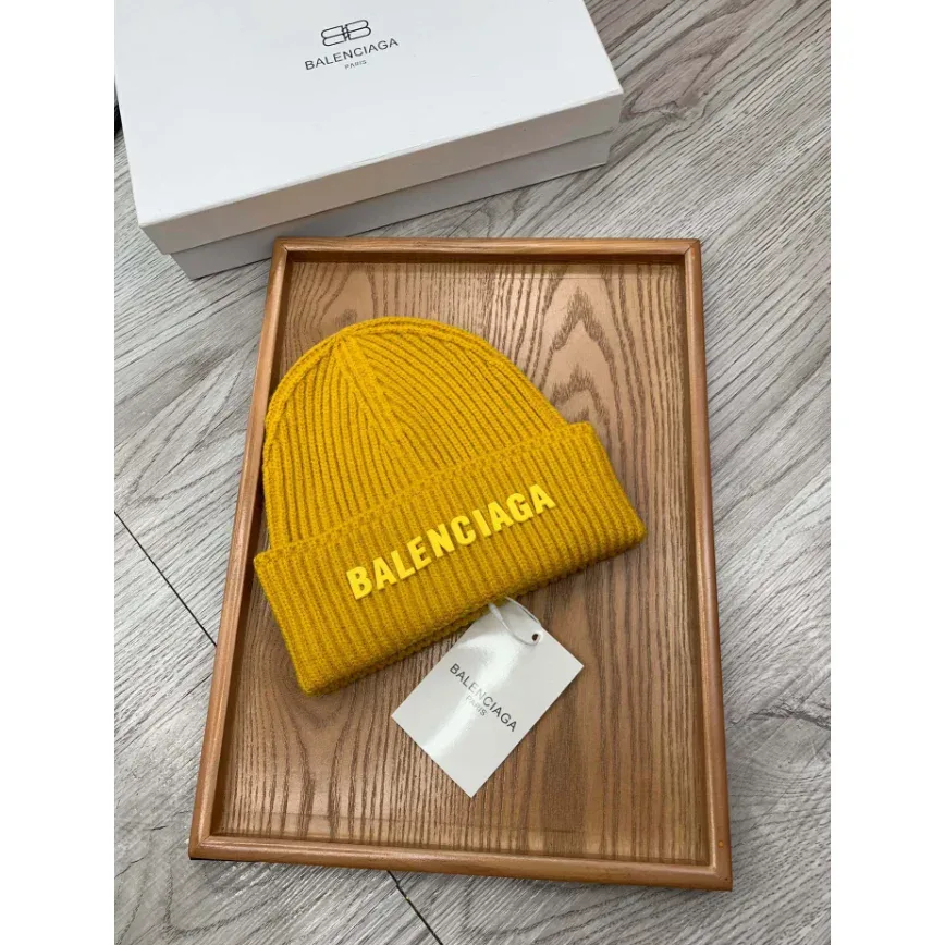 Balenciaga Balenciaga A-1 Yellow Knit Beanie Yellow