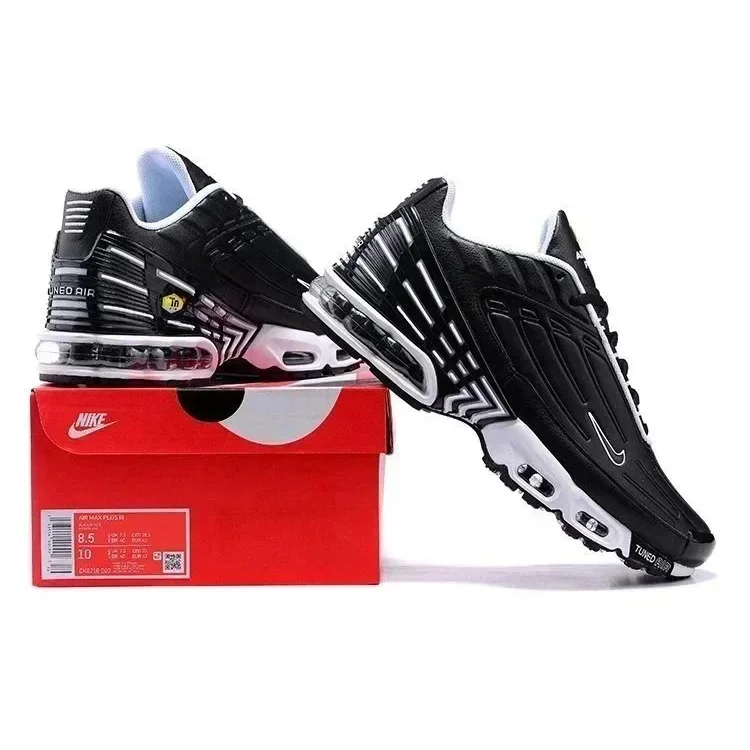 Nike Nike Tuned Max Black/White Sneakers Black
