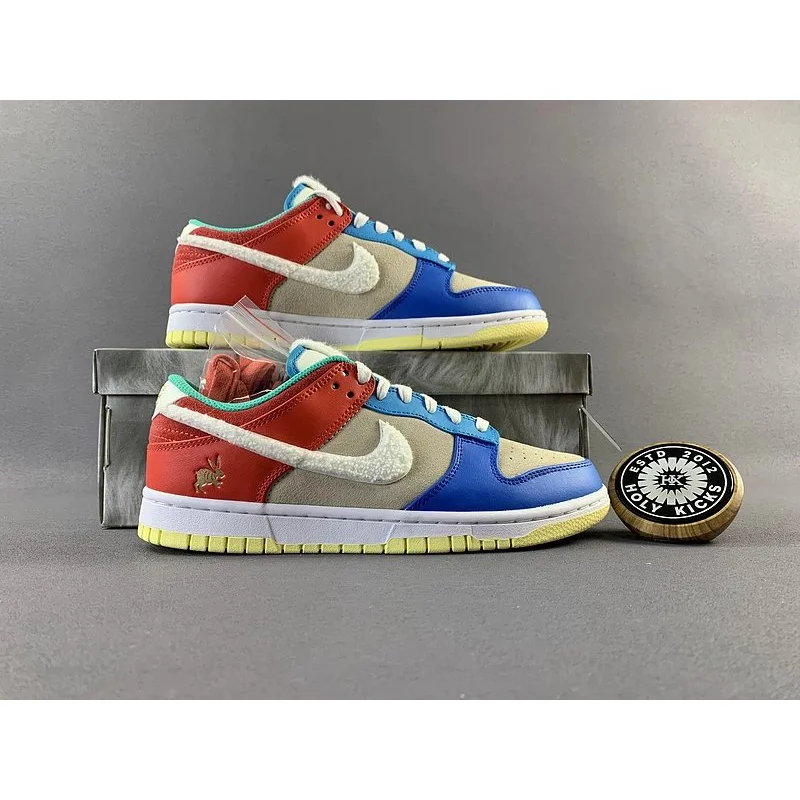 Nike Nike Dunk Low Holy Kicks Collaboration Multicolor Sneakers Multicolor