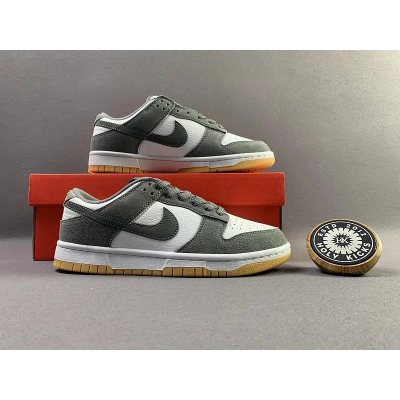 Nike Nike Dunk Low Sail Grey Gum Sneakers Grey