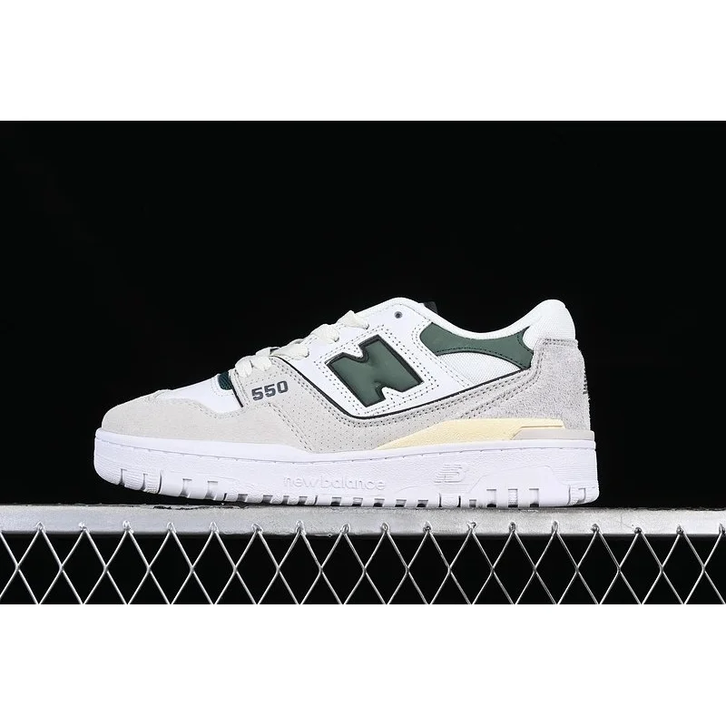 New Balance New Balance 550 White/Green Sneakers White - 1