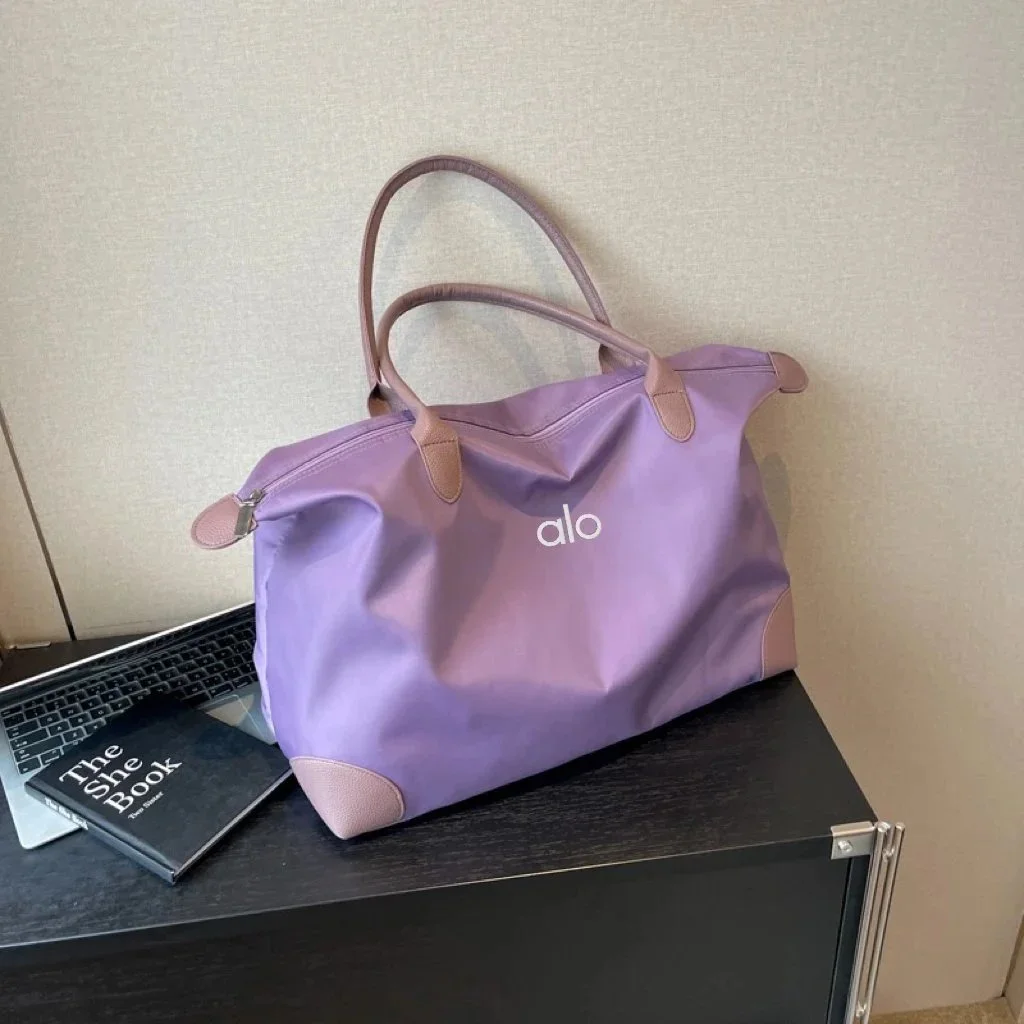 Alo Yoga Alo Purple Travel Tote Bag Purple - 1