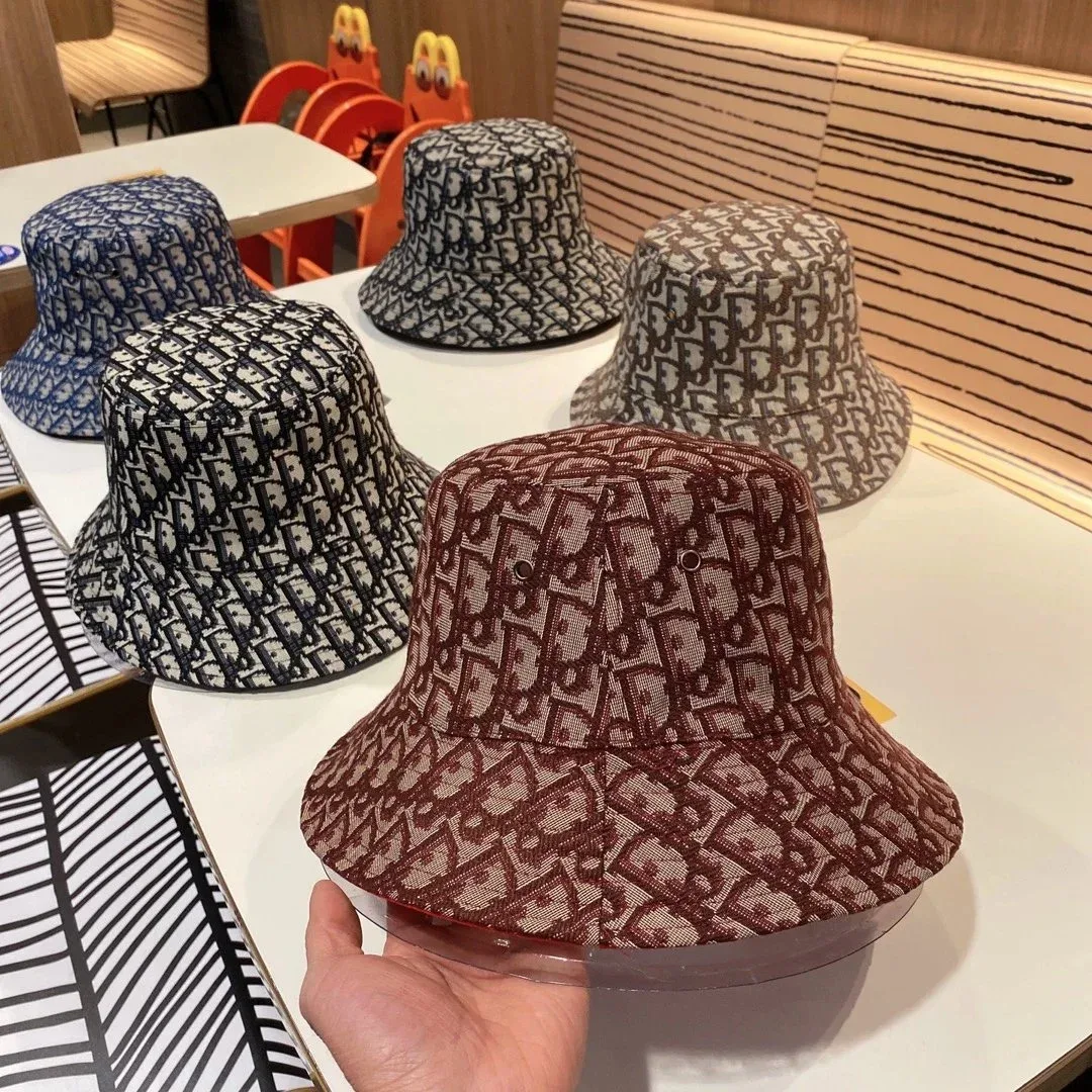 Dior Dior Dior Book Tote 17暗红 Bucket Hat Red - 1