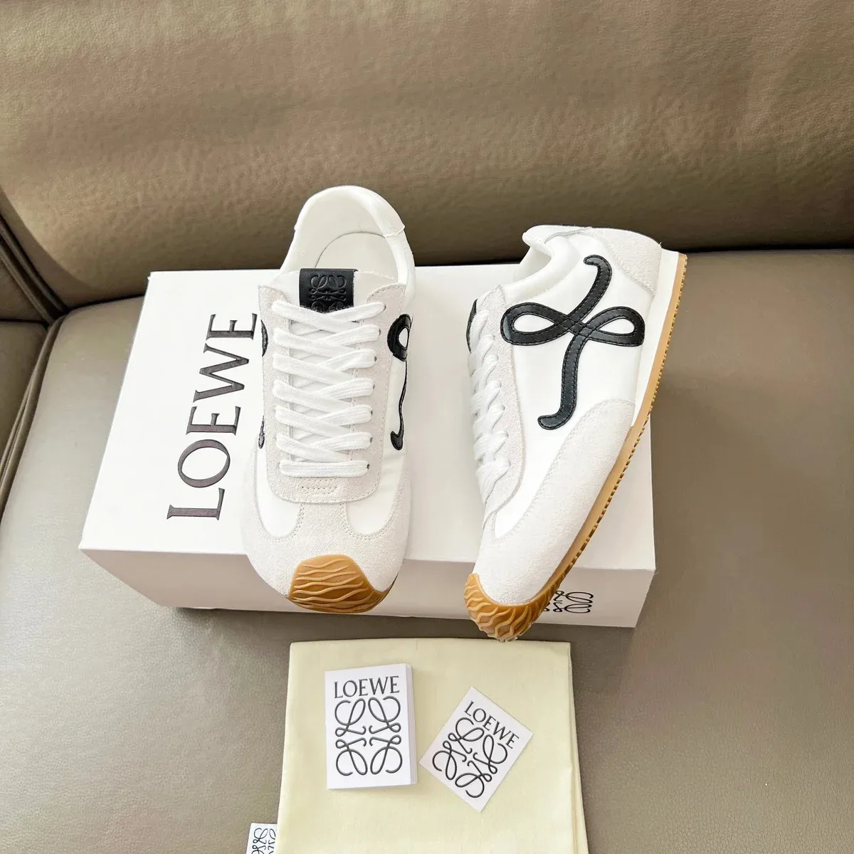 Loewe Loewe Anagram White/Black/Gum B-1 Sneakers White