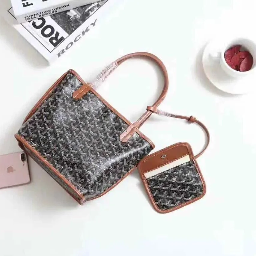 Goyard Goyard Monogram St. Louis Tote Bag Black/Brown Black
