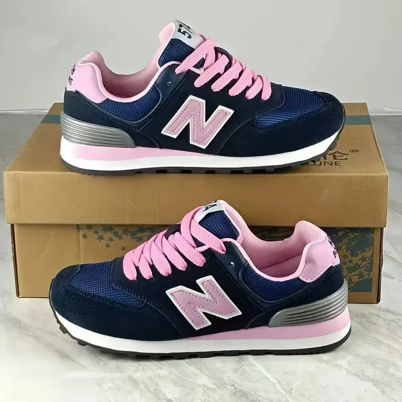 New Balance New Balance 574 '31' Navy & Pink Sneakers Navy - 1