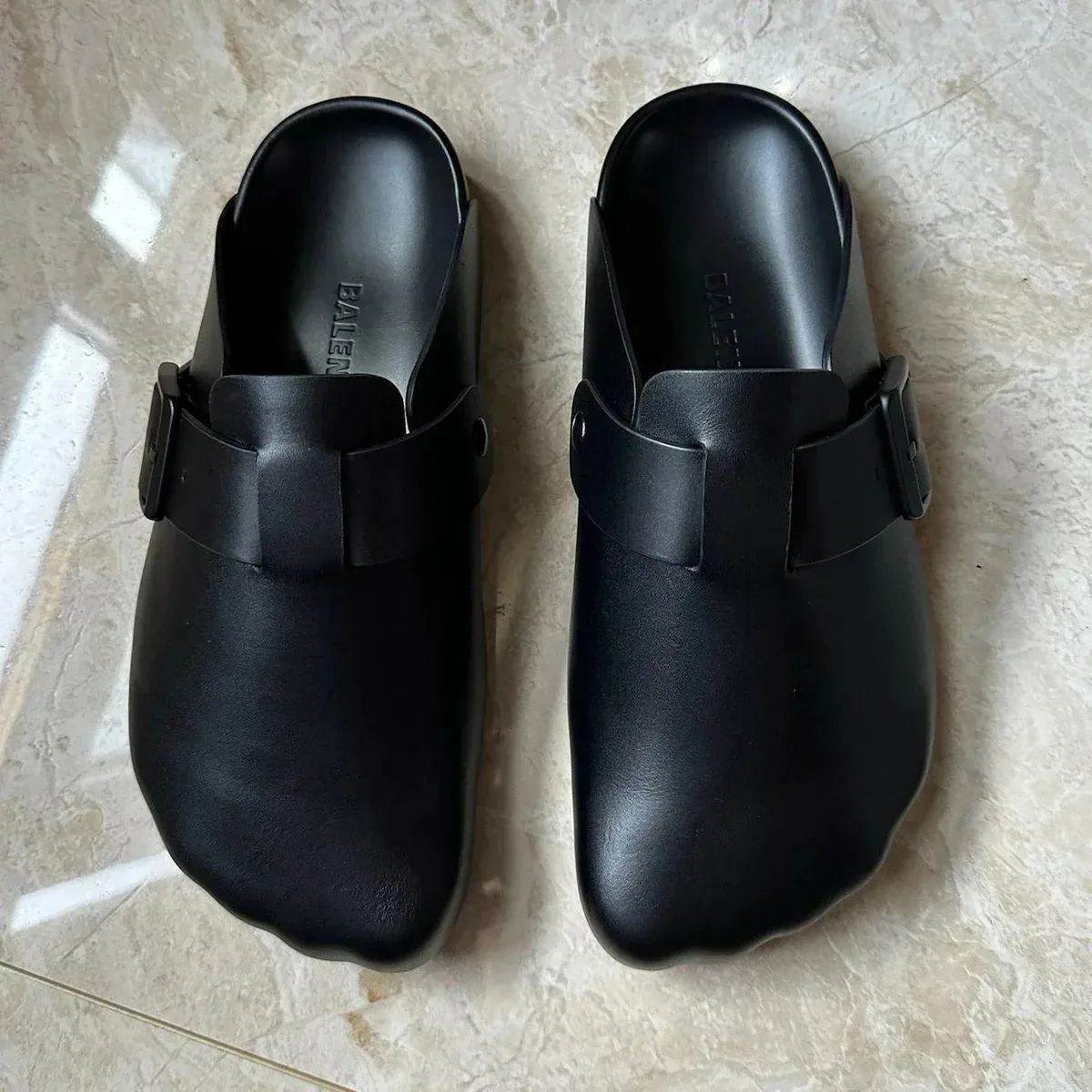 Balenciaga Balenciaga BALENCIAGA博肯黑光滑皮 Loafers Black - 1