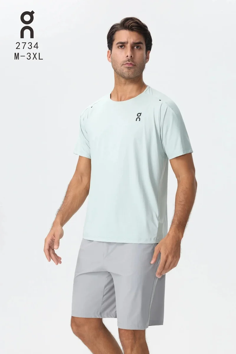 On Running On 2734 Light Green T-Shirt Men's Green - 1