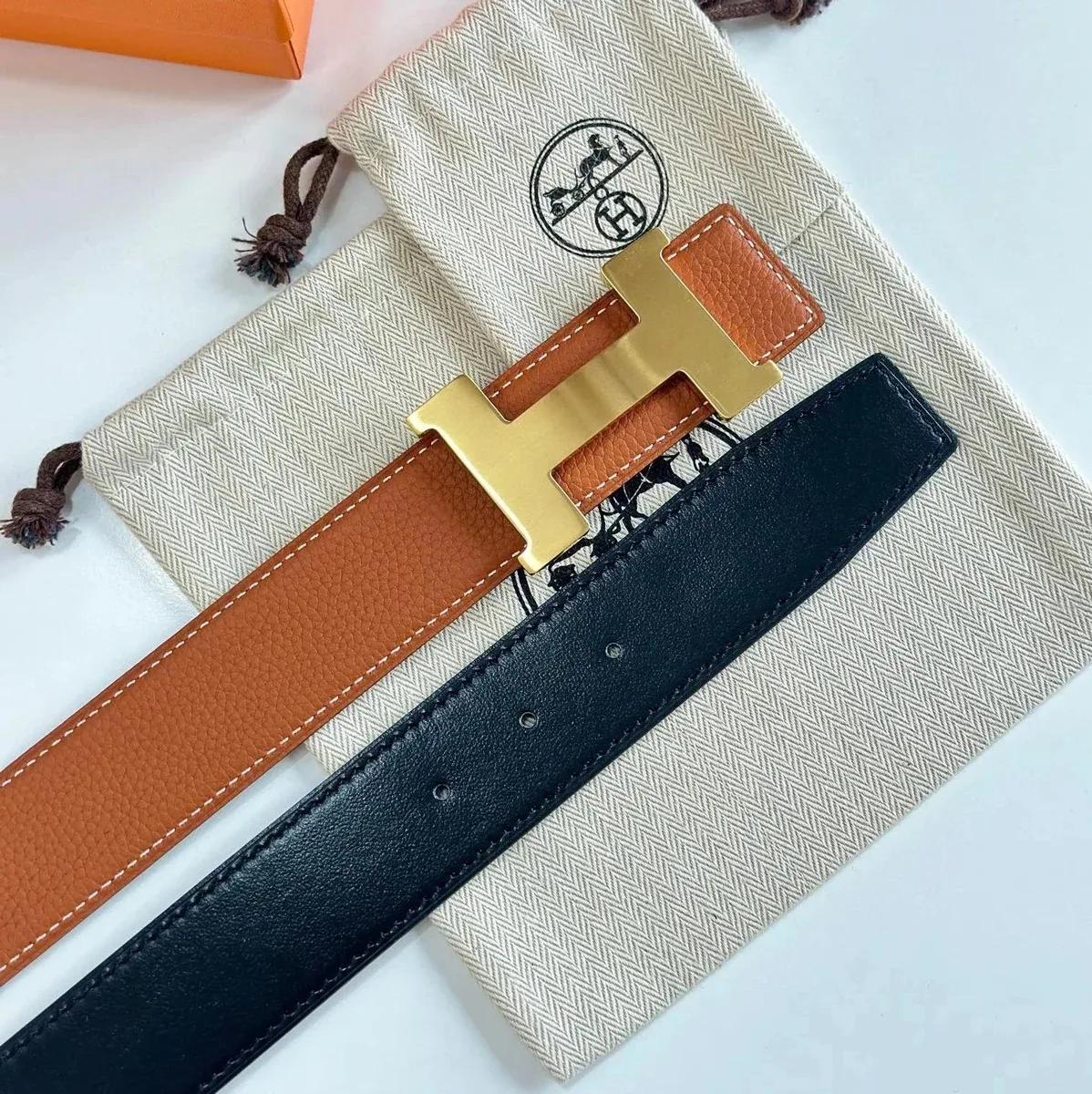 Hermès Hermès H Tan/Brushed Gold Buckle Litchi Grain Belt Brown