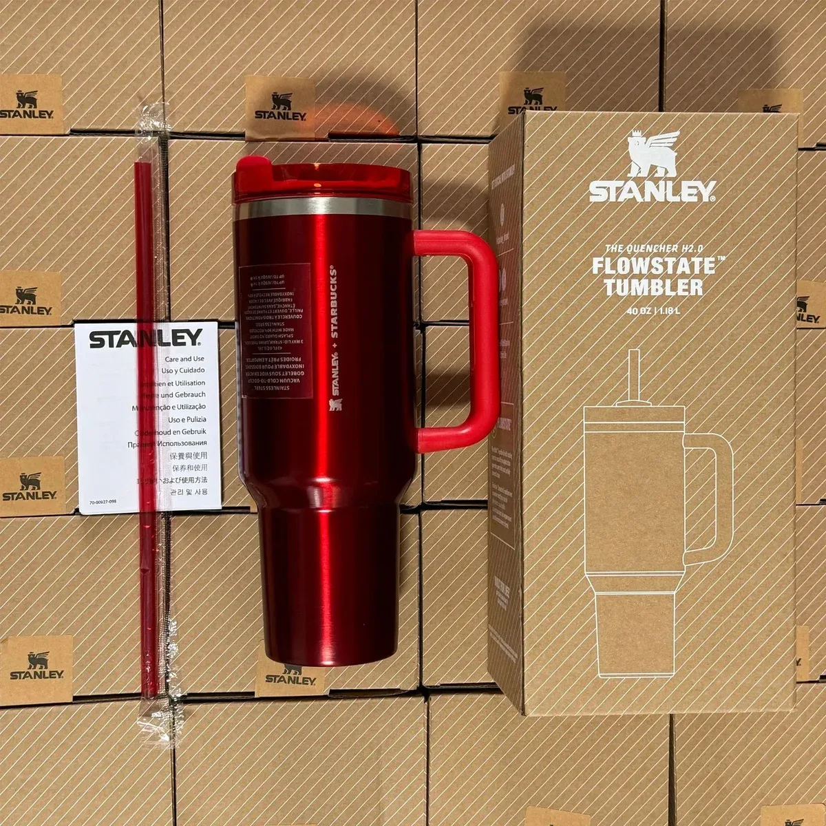 Stanley Stanley Quencher H2.0 Flowstate Tumbler Collaboration Red Red - 1