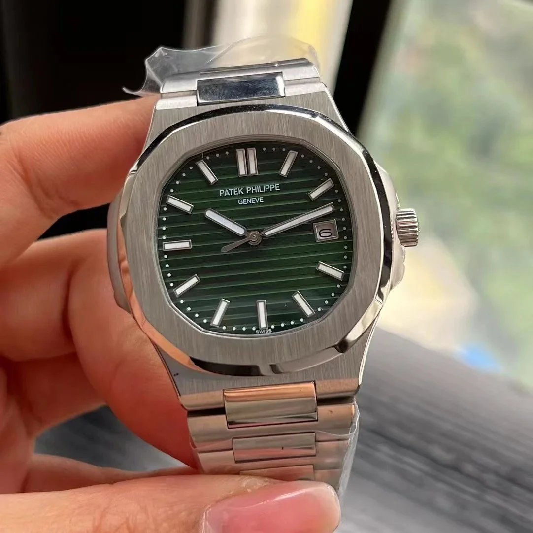 Patek Philippe Patek Philippe Nautilus Green Dial Steel Watch Green - 1
