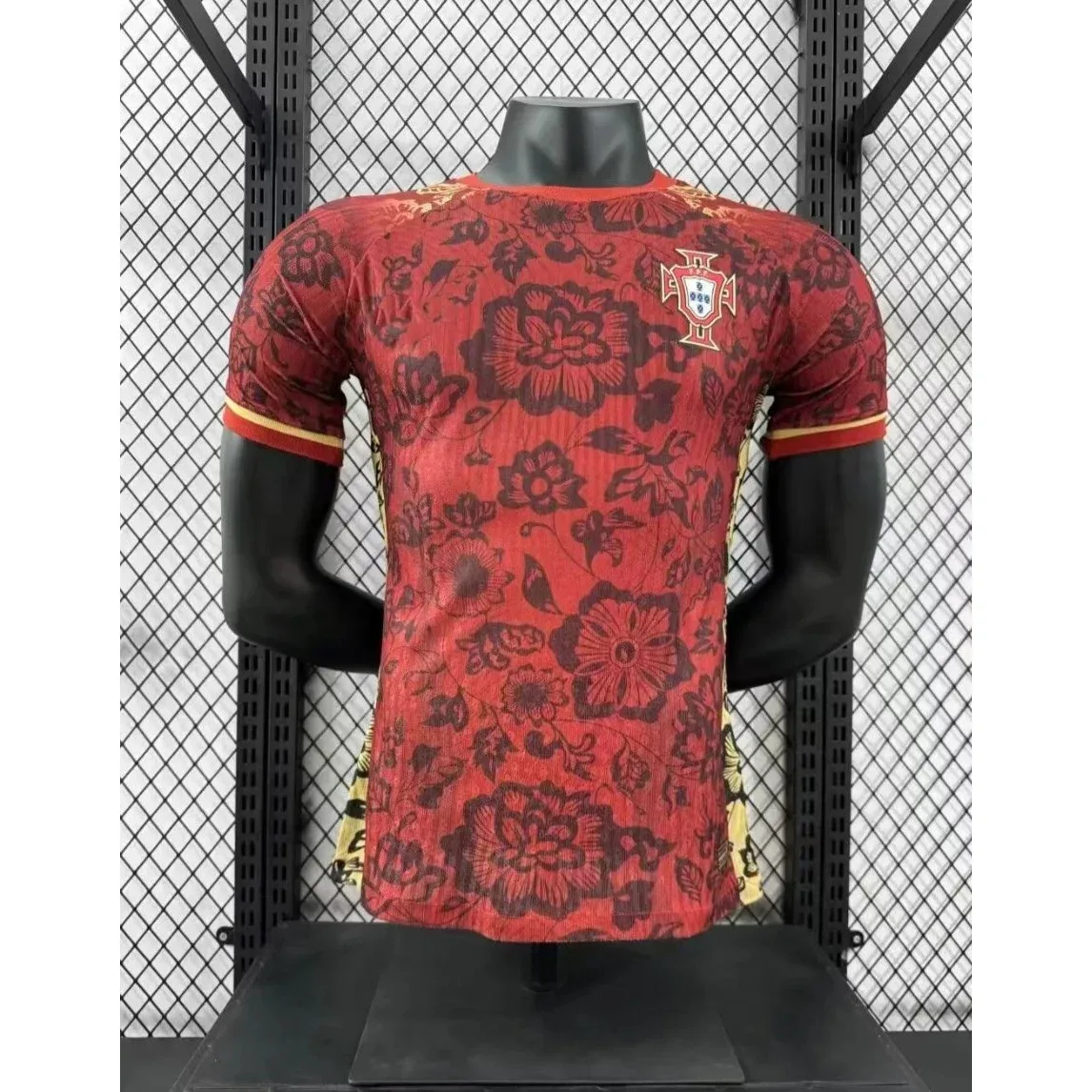 Other T-Shirt Portugal Special Edition Floral Red Men's Red - 1