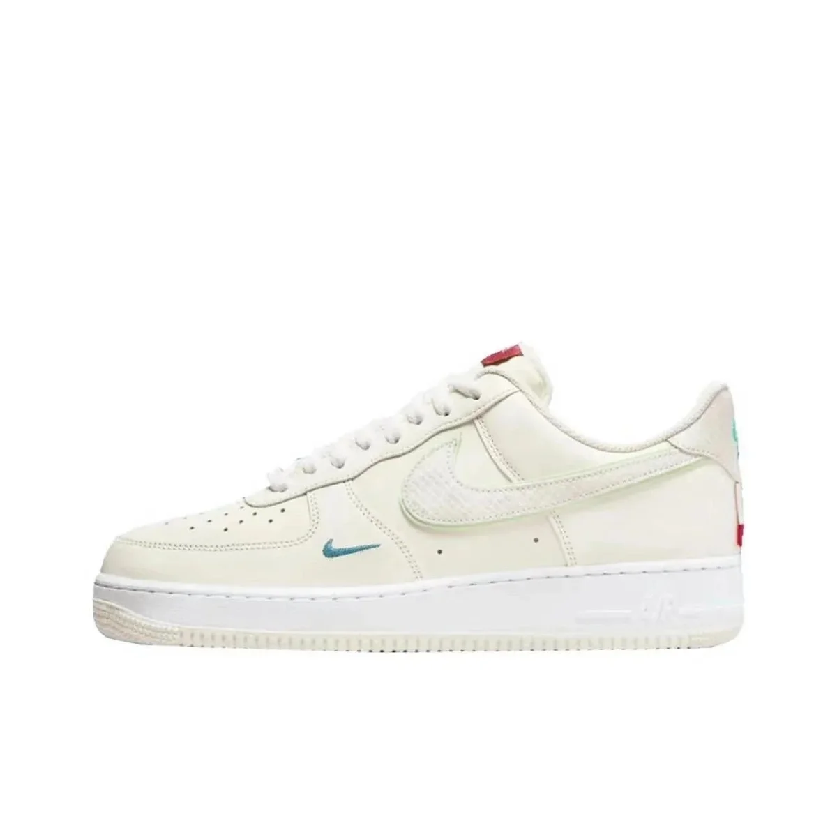 Nike Nike Air Force 1 Year of the Dragon Off-White Sneakers Cream