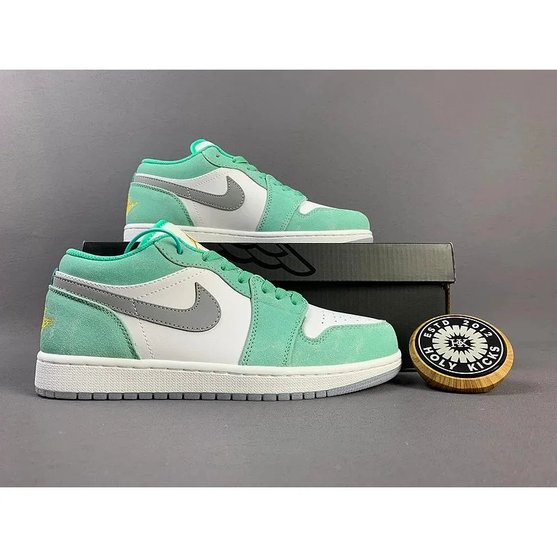 Nike Nike Air Jordan 1 Low Mint Green Sneakers Green - 1