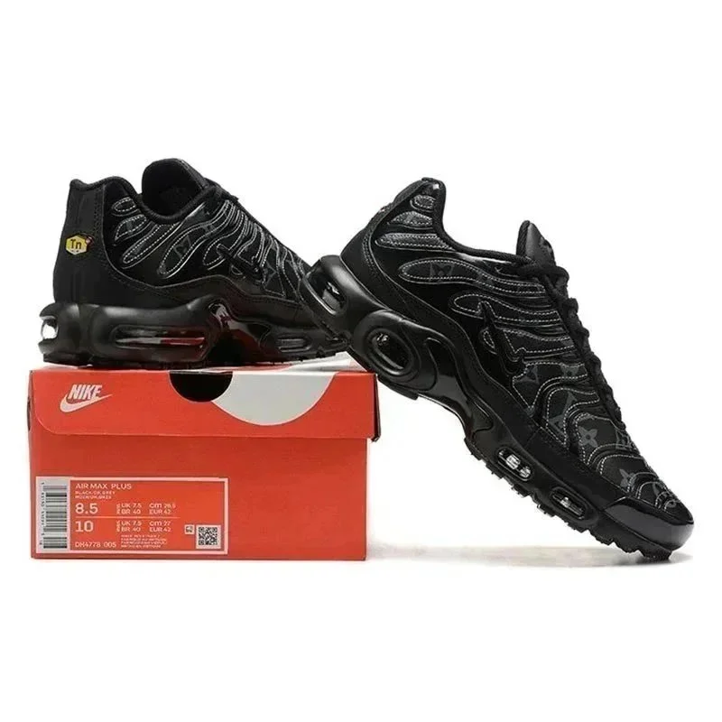 Nike Nike Air Max Plus Tn Triple Black Sneakers Black