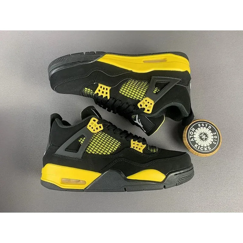 Jordan Jordan Air Jordan 4 Black/Yellow 07 Sneakers Black