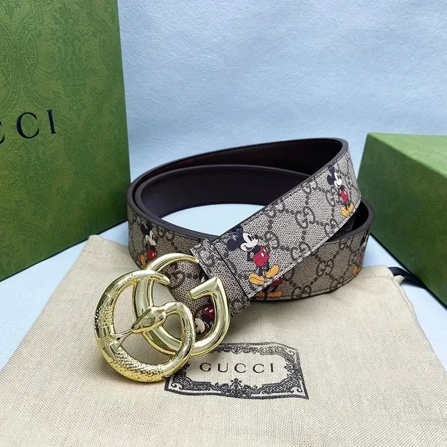 Gucci Gucci Interlocking G Beige Mickey Mouse Print Belt Beige