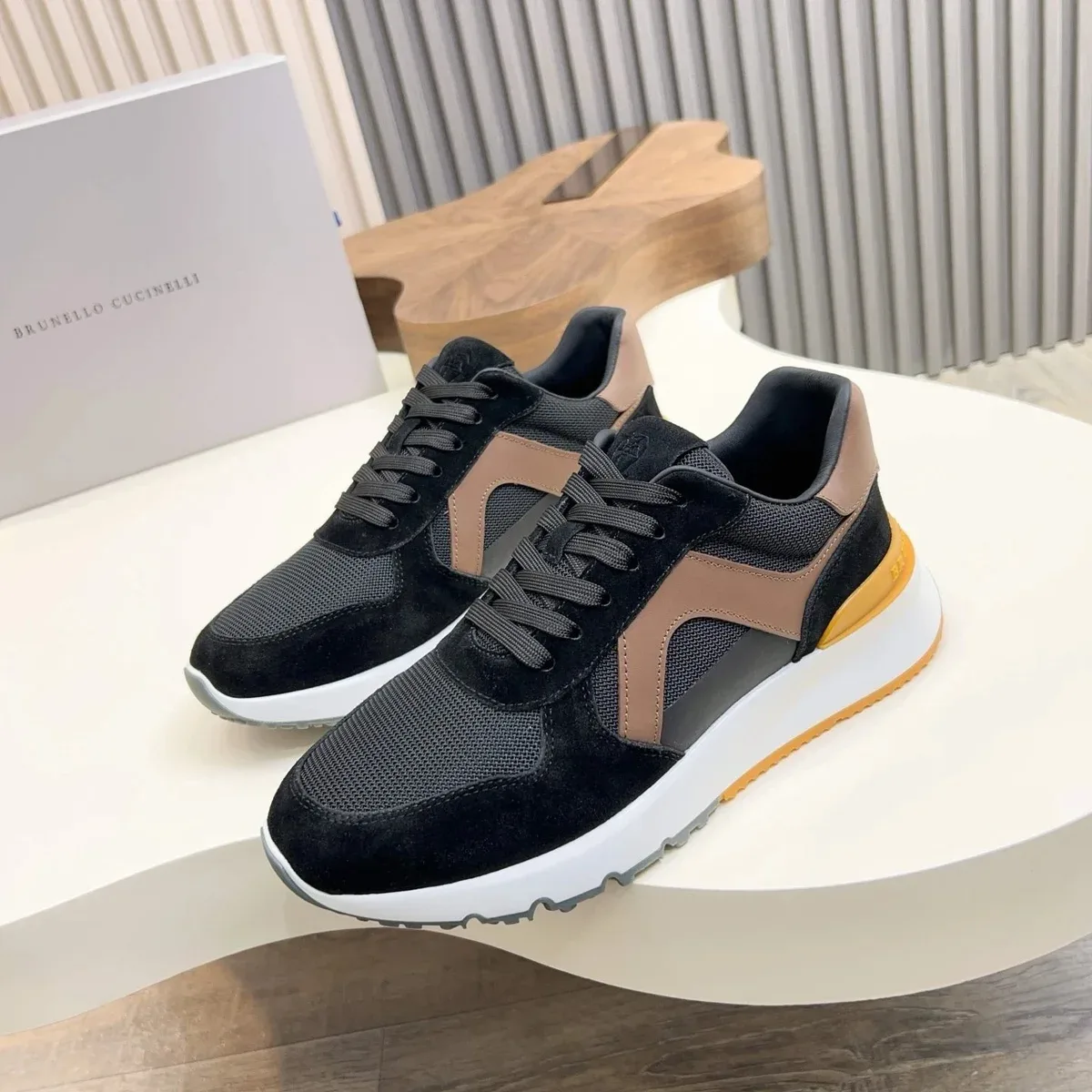 Other Brunello Cucinelli Black & Tan Sneakers Black - 1