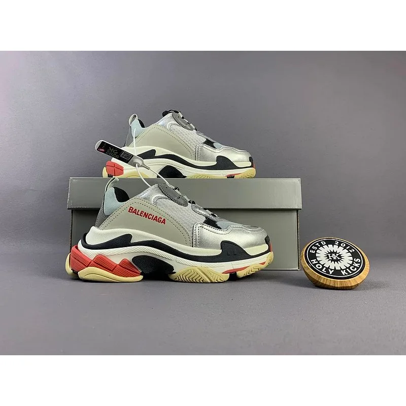 Balenciaga Balenciaga Triple S Silver/Black/Red Sneakers Multicolor