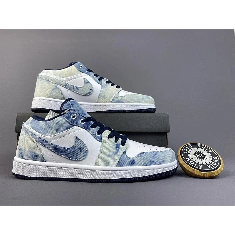 Nike Nike Air Jordan 1 Denim Tie-Dye Low Sneakers Blue - 1