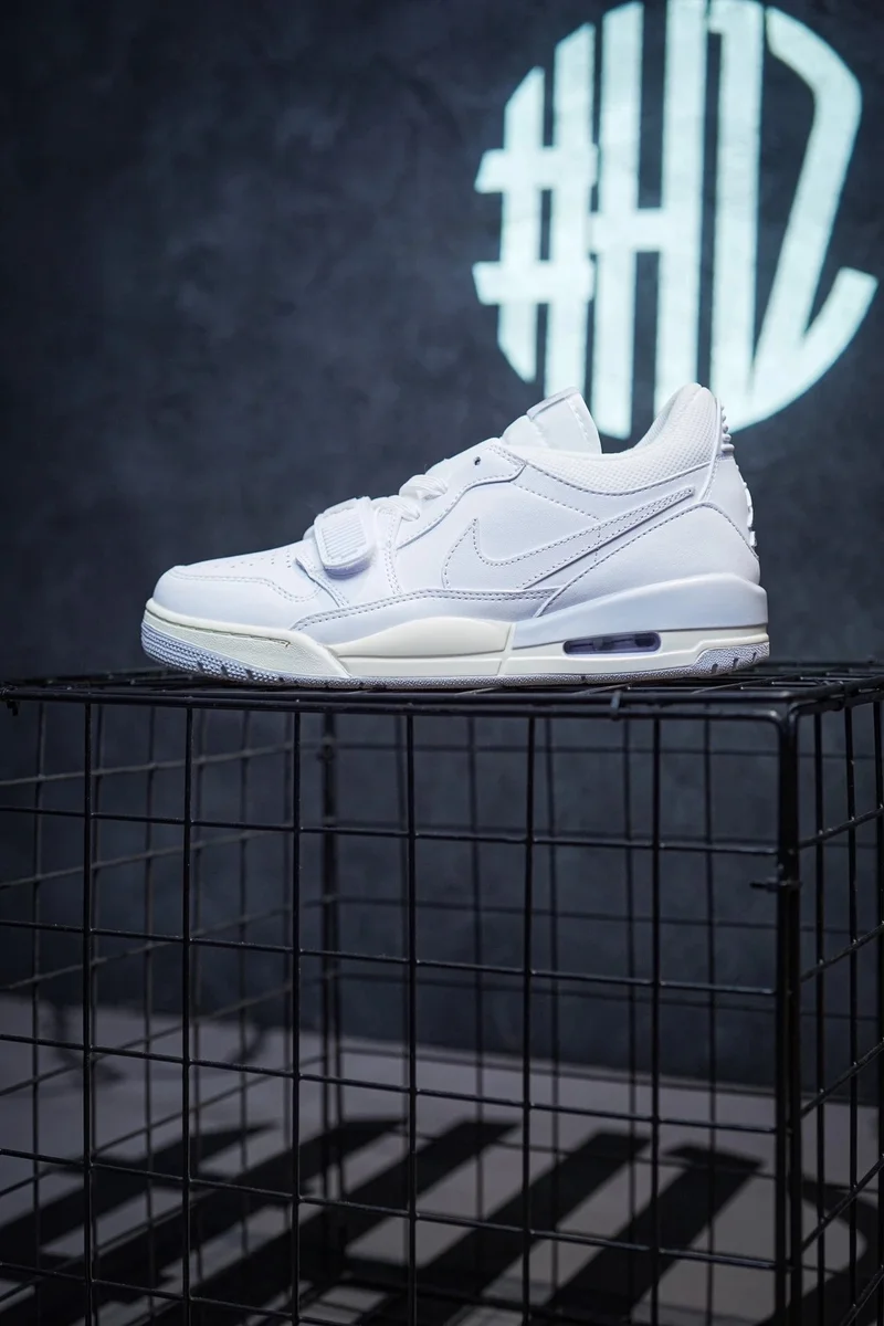 Nike Nike Air Tech Challenge II White/Grey Sneakers White