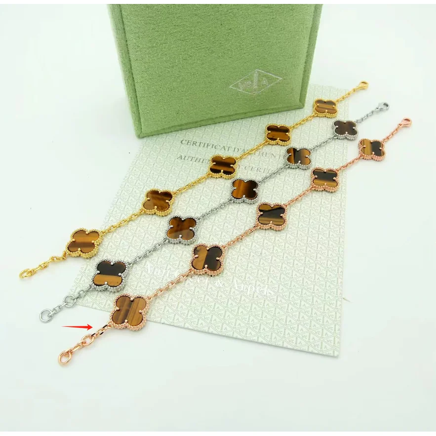 Van Cleef & Arpels Van Cleef & Arpels Alhambra Rose Gold Clover Bracelet Gold