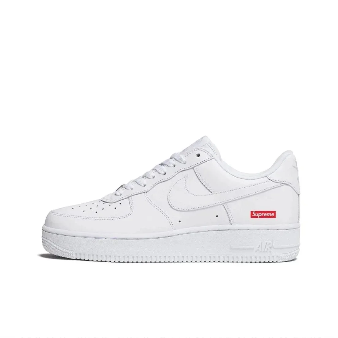 Nike Nike Air Force 1 x Supreme White Sneakers White - 1