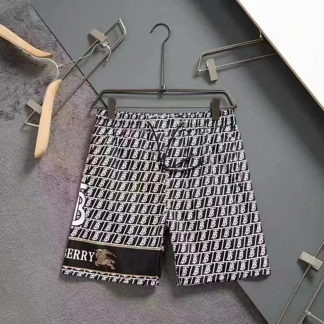 Burberry Burberry Vintage Check Logo Print Shorts Black Black - 1