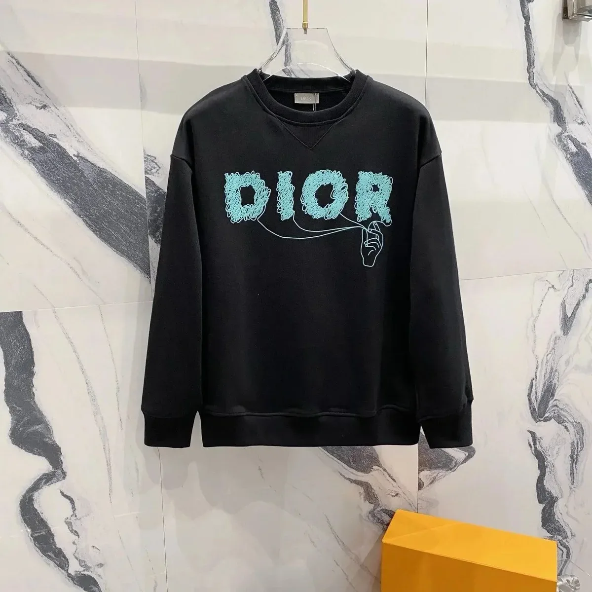 Dior Dior Black 'DIOR' Graphic Sweatshirt Black - 1