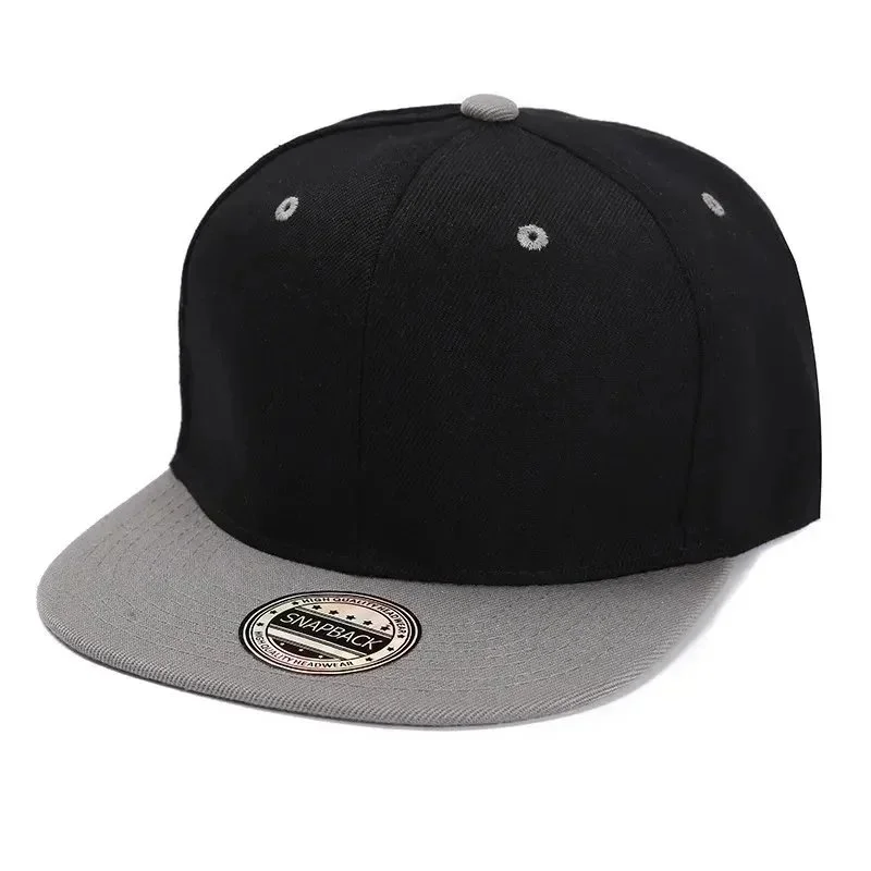 Snapback Hat Black/Grey Cap