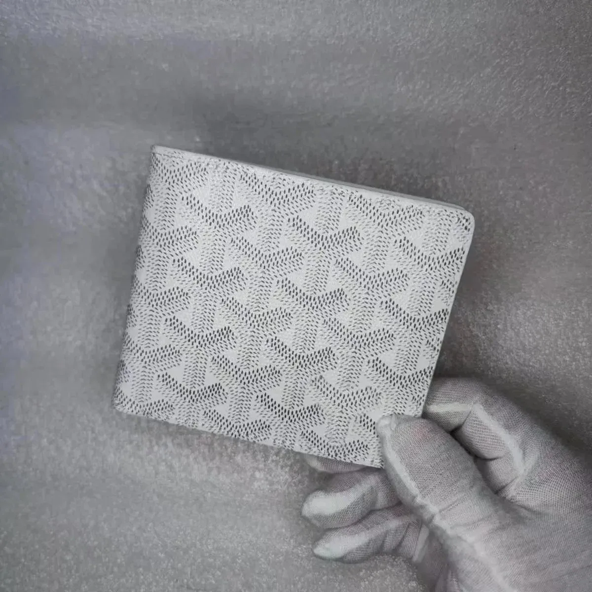 Goyard Goyard Saint Louis White Leather Wallet White - 1