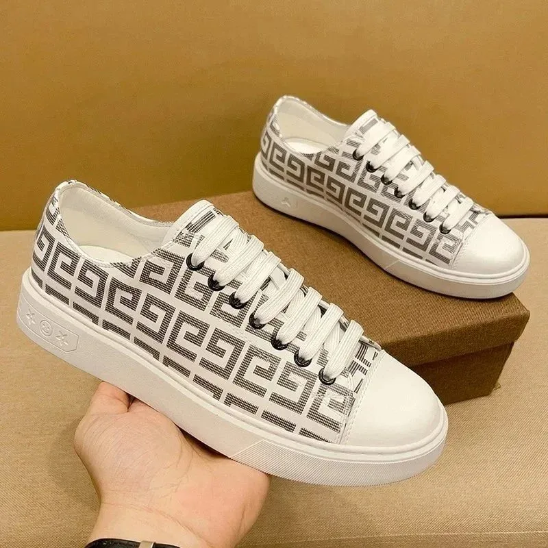 Gucci Patterned Low-Top Sneakers White/Grey White - 1