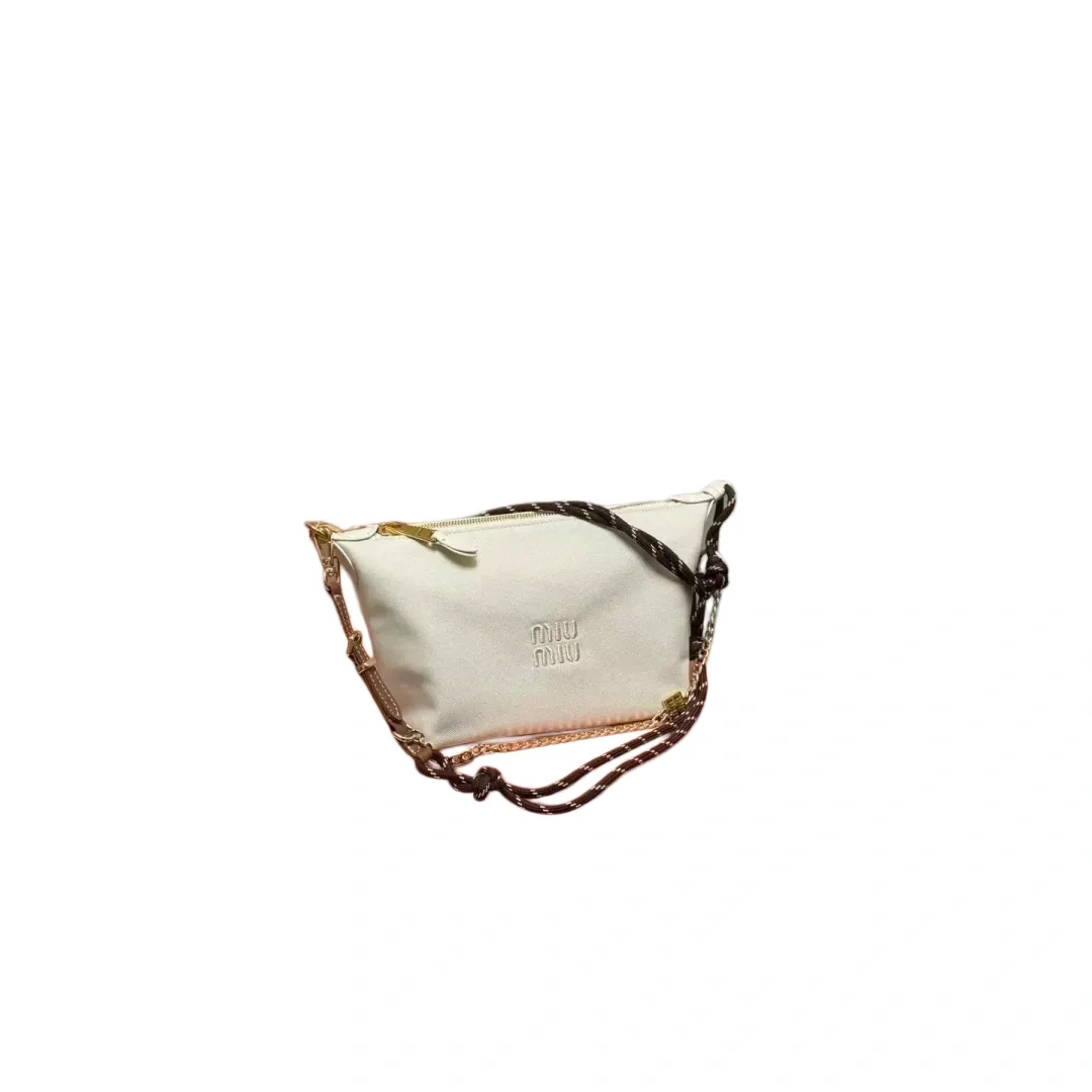 Miu Miu Miu Miu White Embroidered Shoulder Bag White - 1