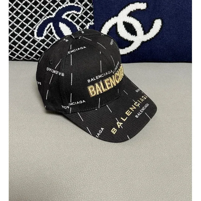 Balenciaga Balenciaga Logo Cap Black Headwear Black - 1