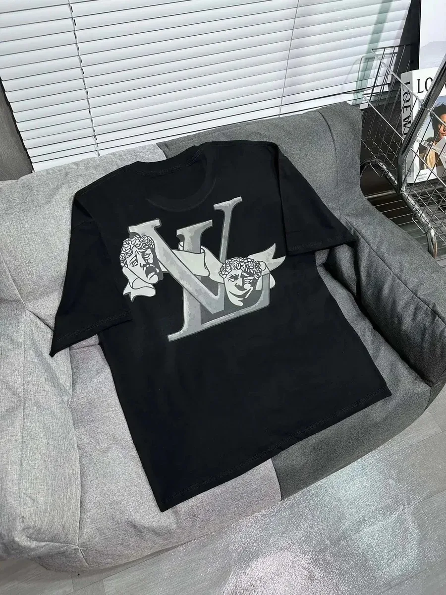 Louis Vuitton Louis Vuitton LV Logo T-Shirt Black Black