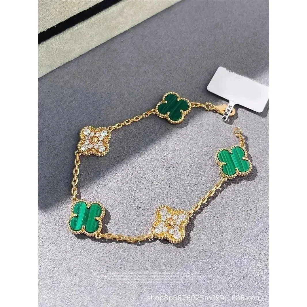 Van Cleef & Arpels Van Cleef & Arpels Alhambra Green Malachite Bracelet Green - 1