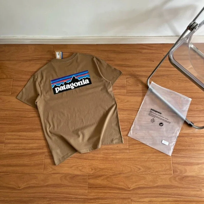 Patagonia Patagonia P-6 Logo T-Shirt Khaki Brown - 1