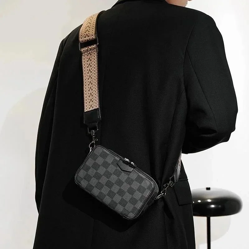 Louis Vuitton Louis Vuitton Neverfull Monogram Crossbody Bag Black - 1