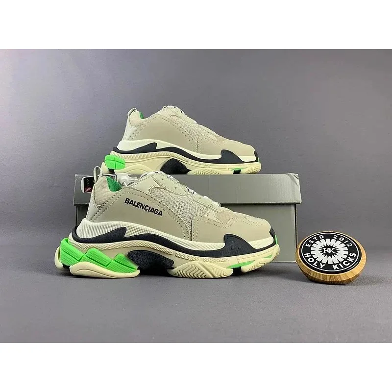 Balenciaga Balenciaga Triple S Beige/Green Sneakers Beige - 1