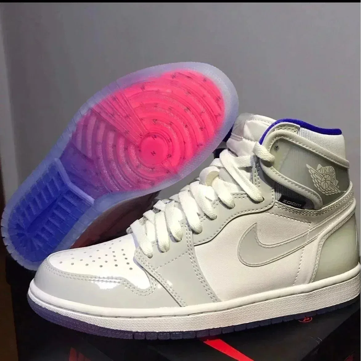 Jordan Nike Air Jordan 1 White Grey Pink Sole Sneakers White - 1
