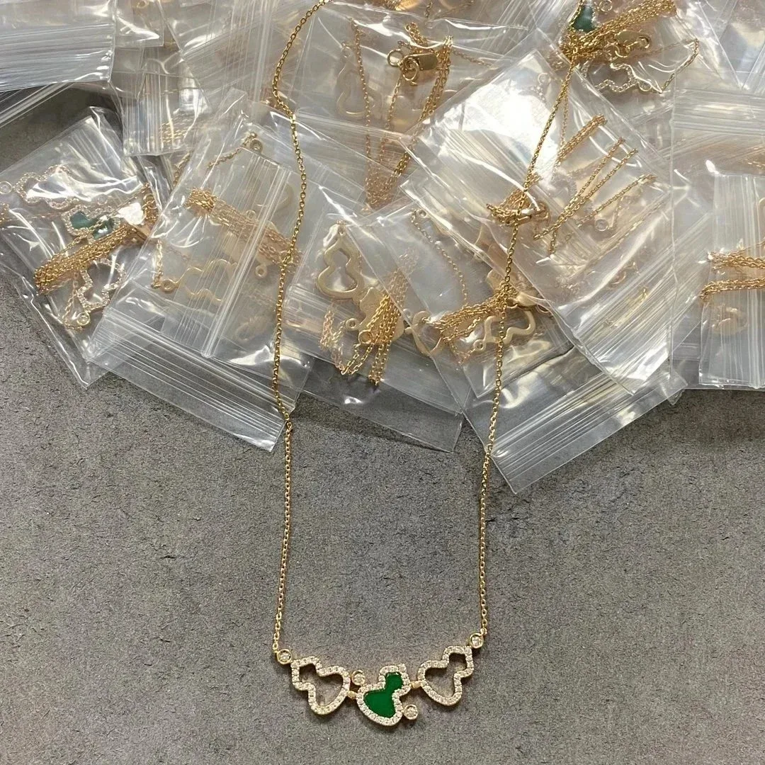Other Gold Clover Necklace with Green Enamel Gold - 1