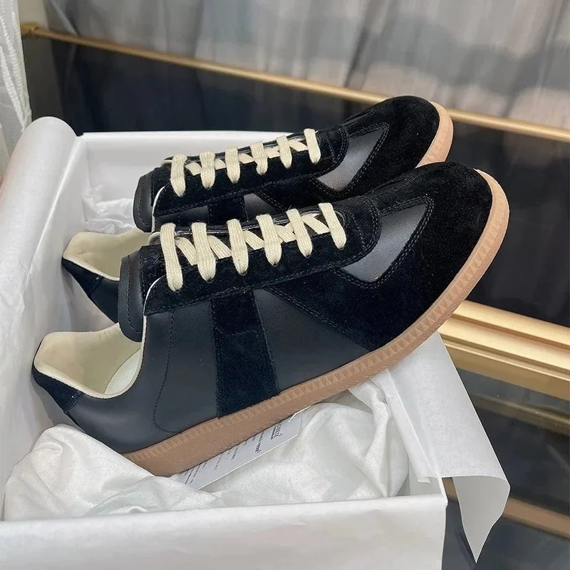 Maison Margiela Maison Margiela Replica Black & Tan Sneakers Black - 1