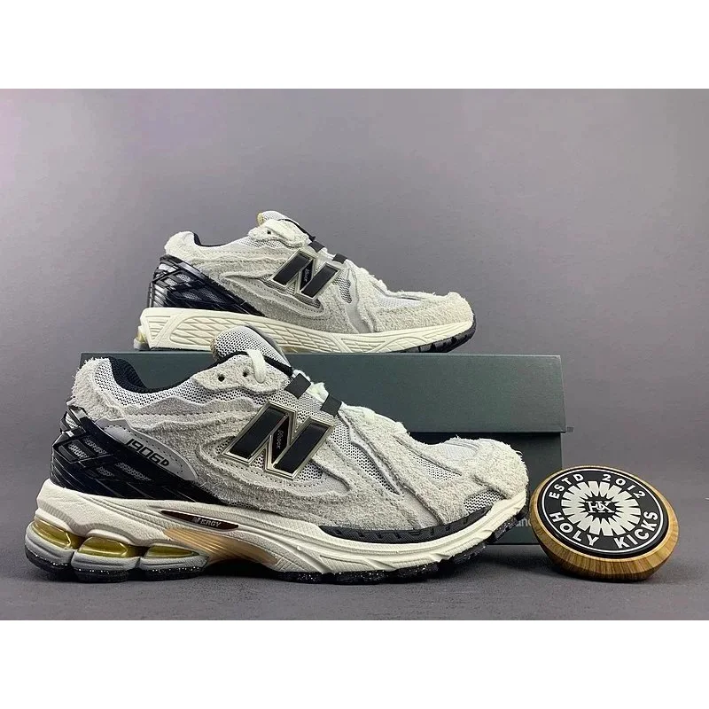 New Balance New Balance 1906R Triple White Sneakers White - 1