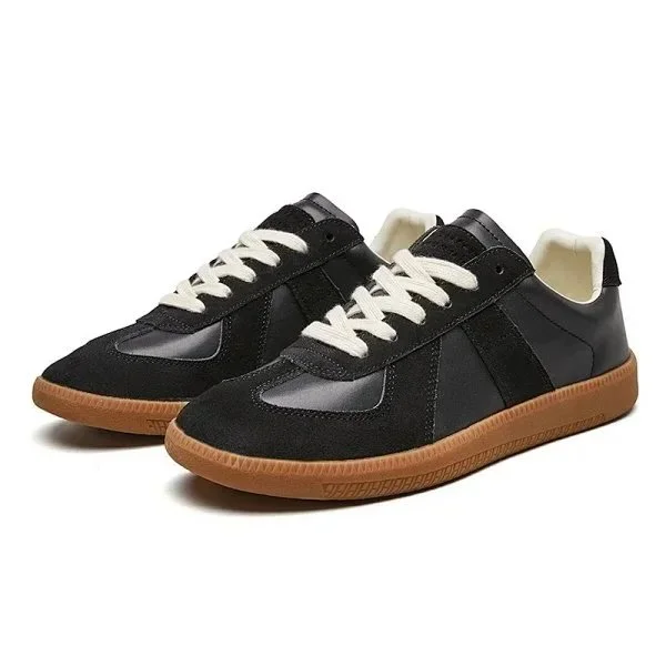 Other Black & White Suede Leather Sneakers Black - 1